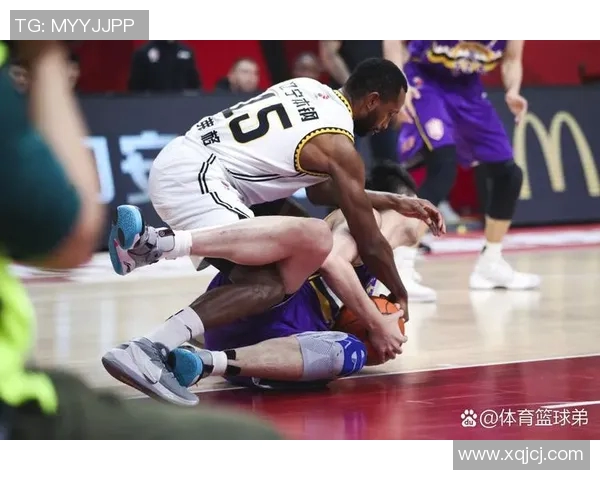 辽宁男篮宣布与外援达成续约协议，战绩稳步攀升备战新赛季